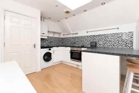 Kitchen..jpg