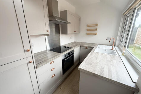 Station Road, Great Sankey, Warrington photo 4