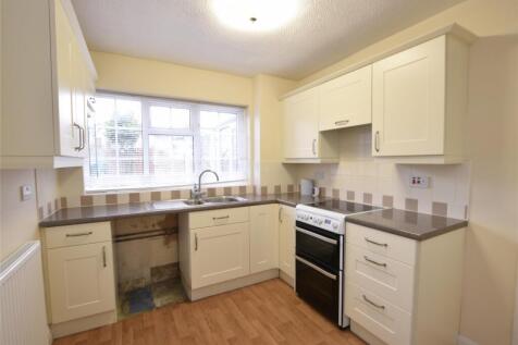 Kestrel Close, Chipping Sodbury, Bristol, Gloucestershire, BS37 photo 3