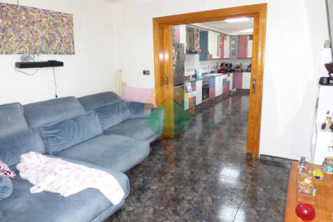 4 Bedroom Semi-Detached For Sale-LCANOVAS07-7