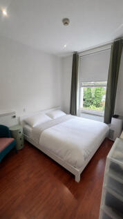 Well-Presented One-Bedroom Flat Near Highbury &amp; I