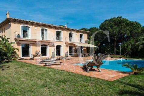 BAC-Estate-Villa-Swimming-Pool-Parc-Ramatuelle-Pam