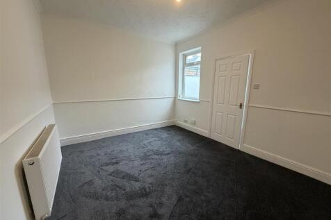 Dundee Street, Darlington photo 4