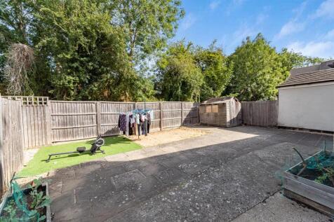 17 Hensington Close-12.jpg