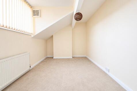 Clifton Avenue, Harehills, Leeds photo 5