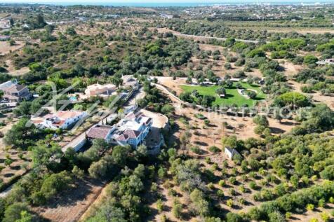 Almancil 5 Bed Villa For Sale (17)