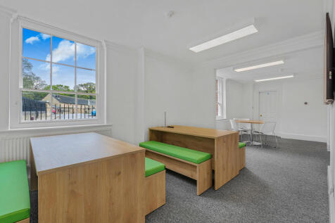 Office to rent Image 7