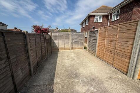 1a Jubilee Avenue...