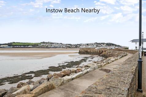 Instow Beach Nearby