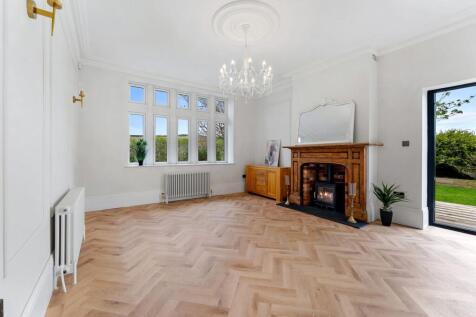 Kitchen/Dining/Living Room