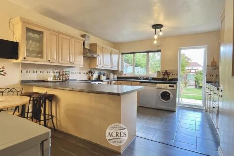 image00013 (Large).jpg