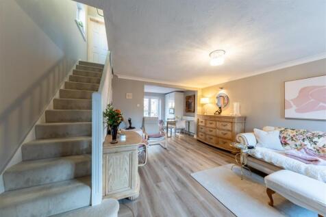 9 Coronation Terrace-017.jpg