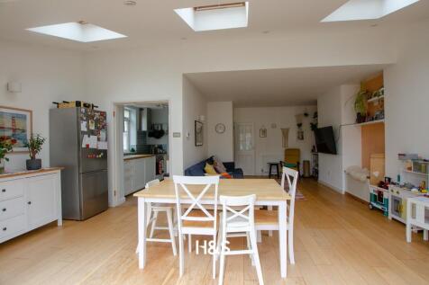 39 Egginton - Openplan.jpg