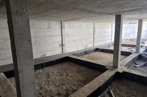 House under Construction with 5 Bedrooms with Sea View in Loulé