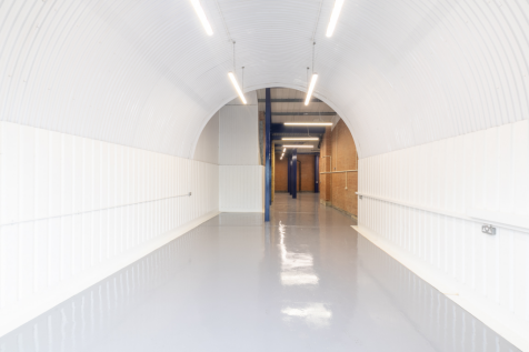An empty arch with white lining