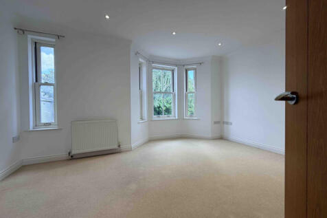 8, Salisbury Road, DT11 photo 3