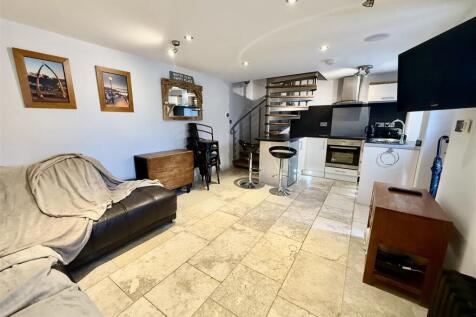 LIVING/DINING/KITCHEN