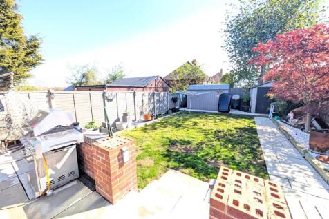 Rear Garden.jpg