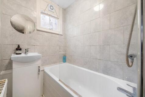 Bathroom FF