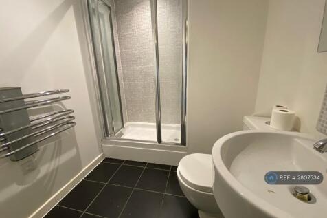 Master Ensuite