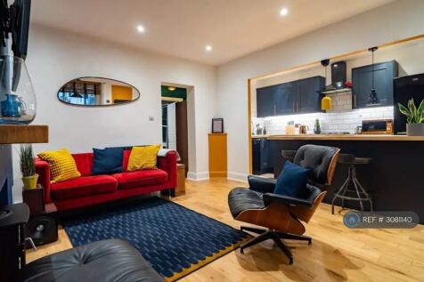 Kitchen And Lounge