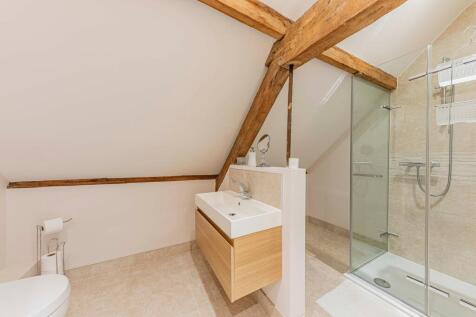 En-Suite Two (1)