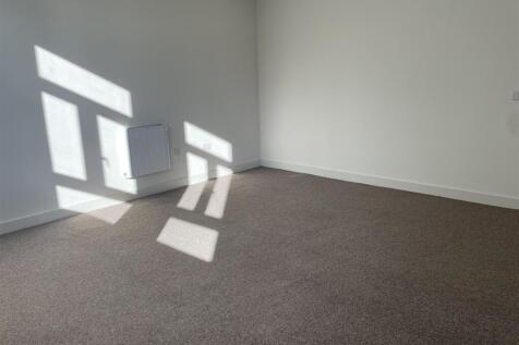 Office 2 p2.JPG