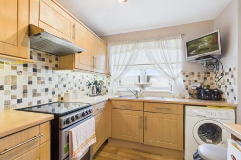 CAM05526G0-PR0057...