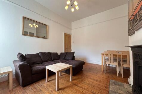 Sandringham Road, Gosforth, Newcastle upon Tyne, NE3 photo 4