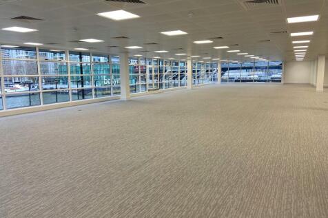 Refurbished 1st floor