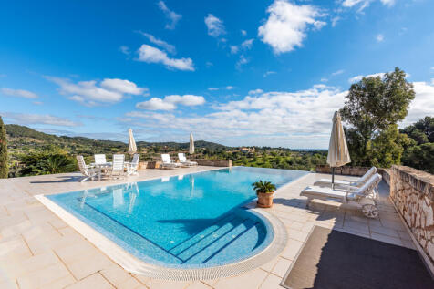 Sunny pool area