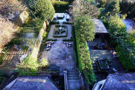 29 Milverton Cresent-1.jpg