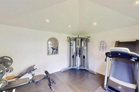 H-09082025_152628 2.jpeg