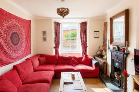 Living room.jpeg