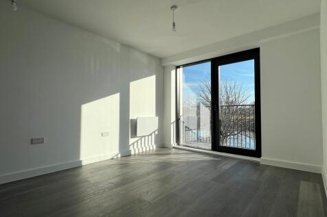 022-living room
