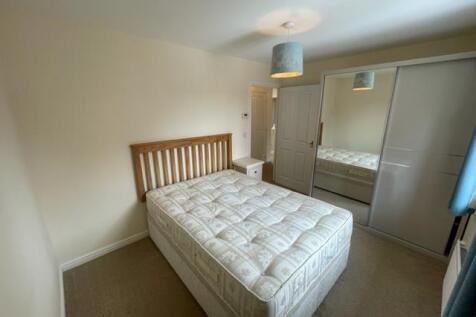 Royal Wotton Bassett photo 5