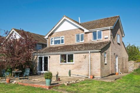 Rear &amp; Garden