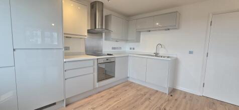 London, W13 - property photo