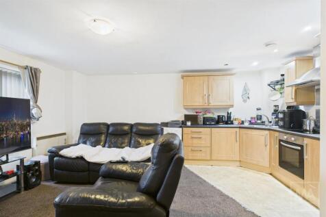Lounge Kitchen