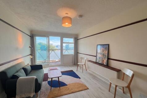 Lindfield St., London, E14 photo 2