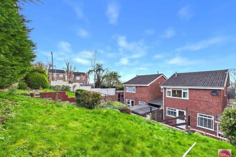 Hawthorn Cresent, Stapenhill (26).jpg