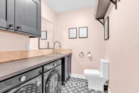 Heywood Old Road (23).jpg