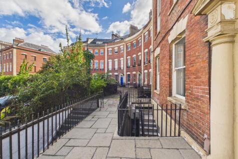15 - One Bedroom Flat in Clifton for Auction.jpg