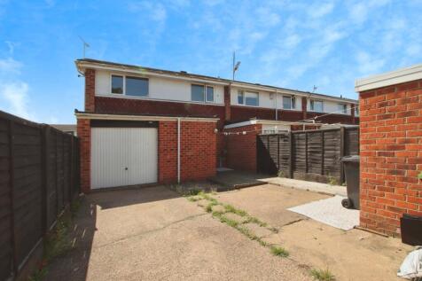 Lincoln, LN6 - property photo