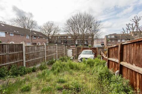 Rear Garden &amp; Secure parking