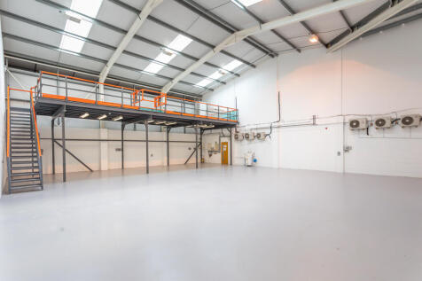 Light Industrial to rent Image 7
