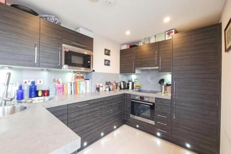 5_Kitchen-0.jpg