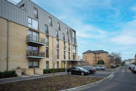 2-bed flat on Gylemuir Road, Corstorphine, Edinburgh, EH12, £1,650/mo