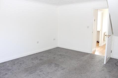 Bristol Close, Newark, Notts, NG24 photo 4