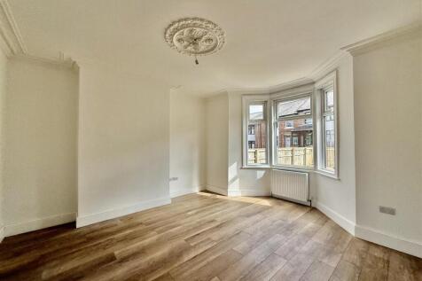 The Avenue, Felling, Gateshead photo 3